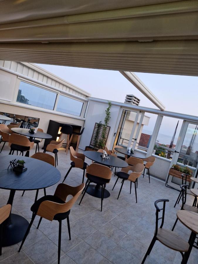 Apartmani Marina Kopitovic Petrovac Ngoại thất bức ảnh