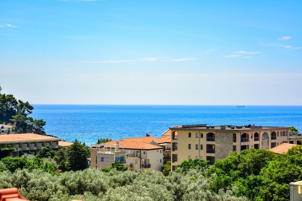 Apartmani Marina Kopitovic Petrovac Ngoại thất bức ảnh