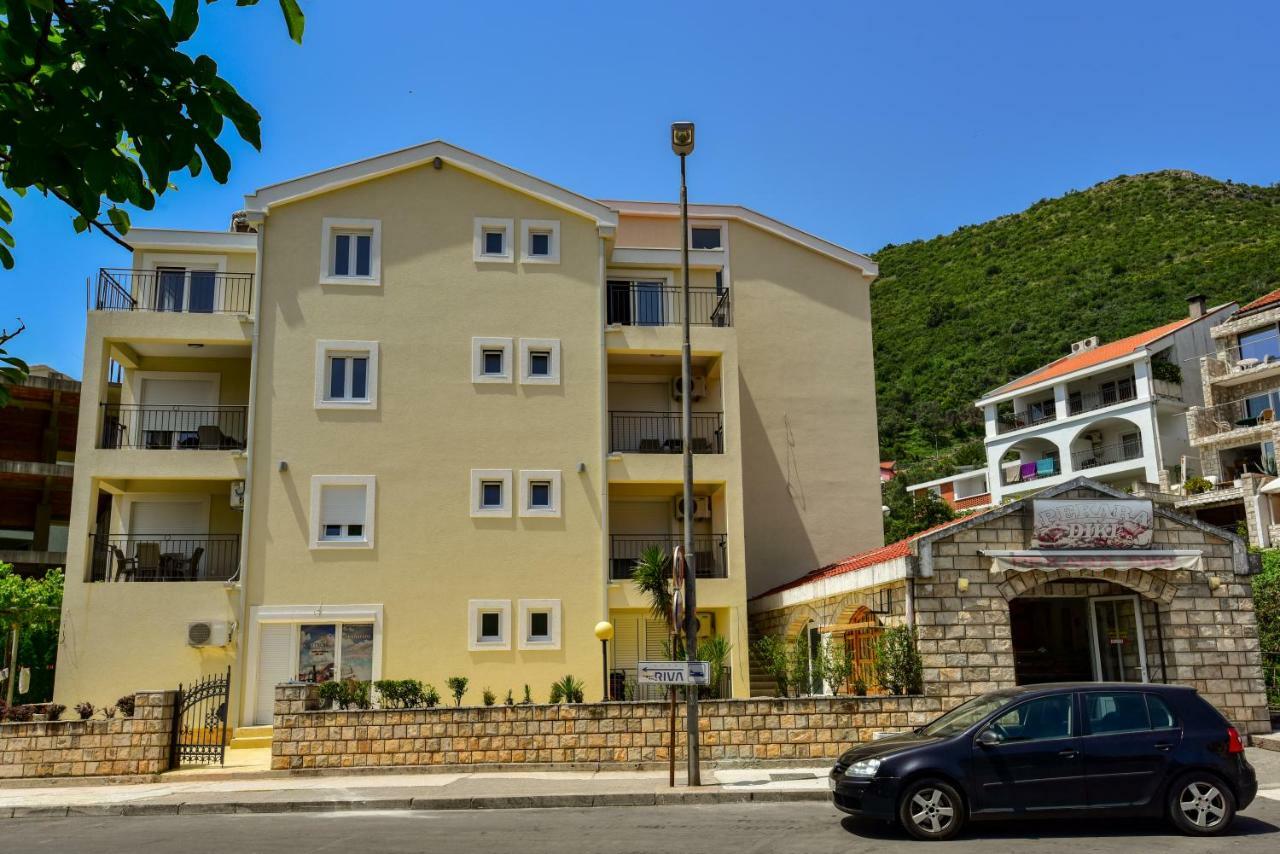 Apartmani Marina Kopitovic Petrovac Ngoại thất bức ảnh